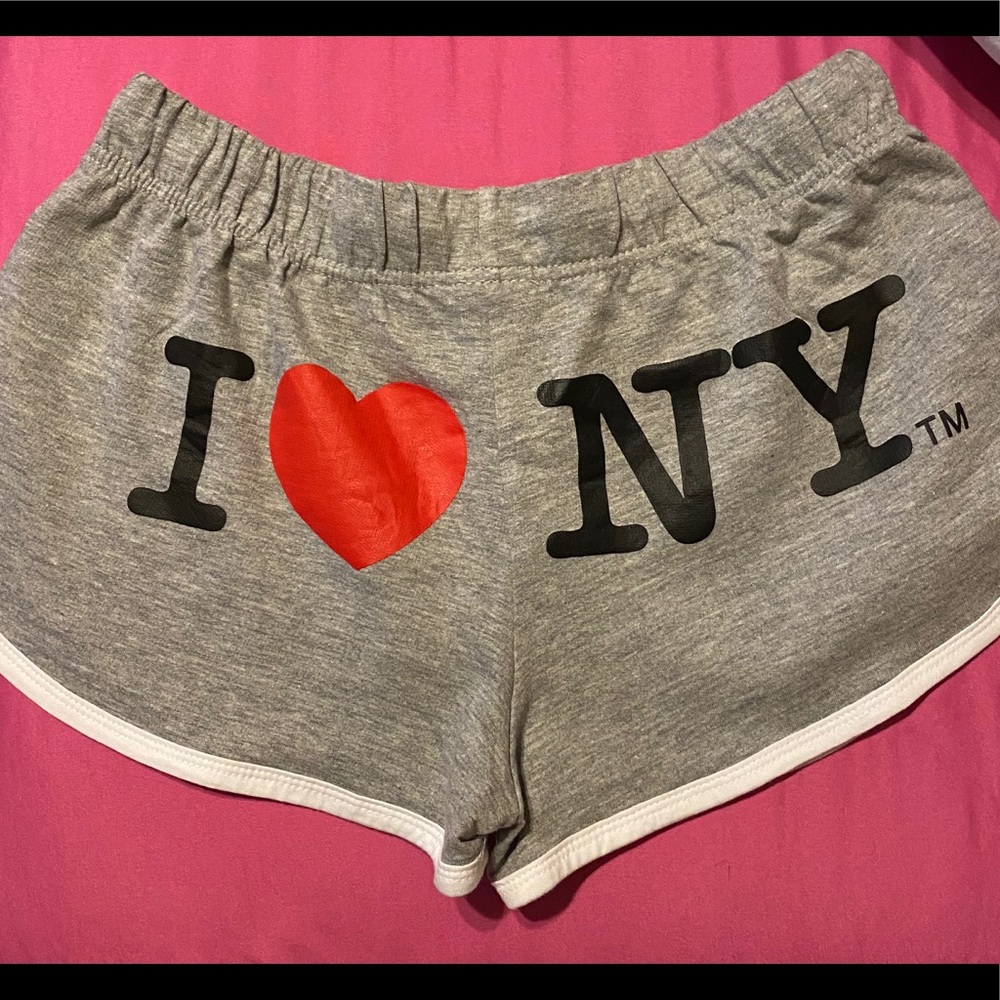 FINAL SALE I HEART SOUVENIR NEW YORK GREY BOY SHORTS SM/MED